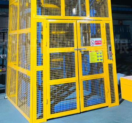 新源货梯可以安装在室外吗